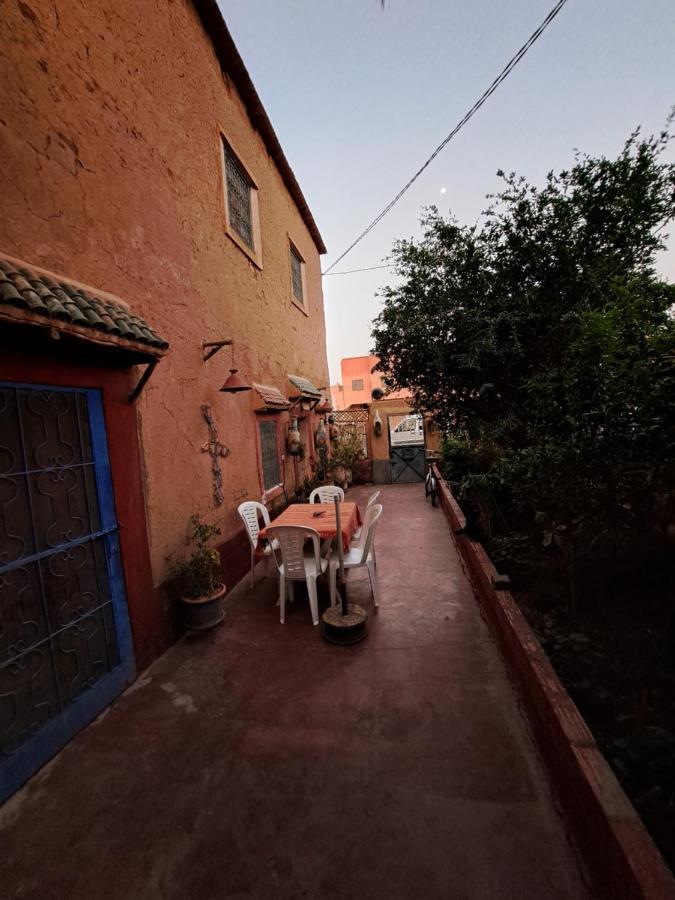 Apartmán Dar Joud Tabourakht Exteriér fotografie
